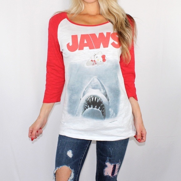 Universal Studios Jaws Hello Kitty 